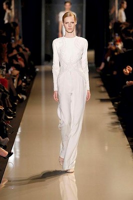 Elie Saab Fashion show 